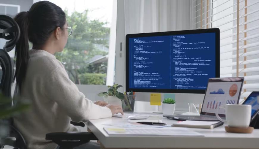 扶绥县企业数字化解决方案：机器学习赋能商业模式升级的核心路径